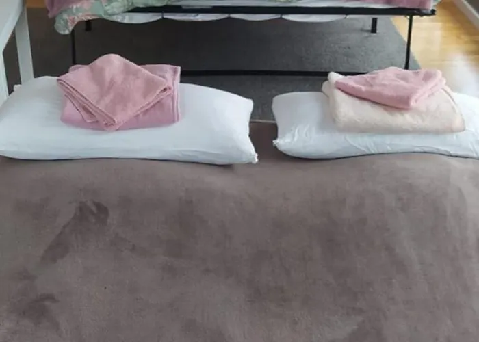 Schoenes Erwachen Im Frankfurter Penthouse 美因河畔法兰克福